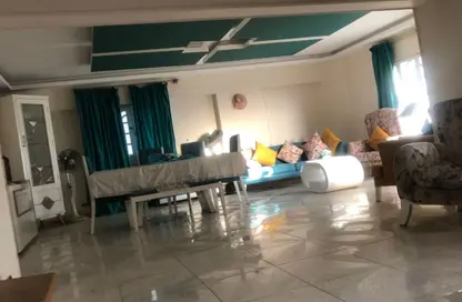 شقة - 3 غرف نوم - 2 حمامات للايجار في شارع المستشار حافظ بدوي - الحديقة الدولية - الحي السابع - مدينة نصر - القاهرة شقة - 3 غرف نوم - 2 حمامات للايجار في شارع المستشار حافظ بدوي - الحديقة الدولية - الحي السابع - مدينة نصر - القاهرة