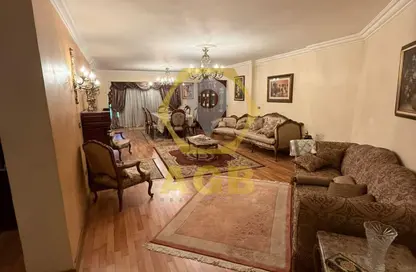 Apartment - 3 Bedrooms - 2 Bathrooms for sale in Abou Bakr Al Sedeek St. - El Mahkama Square - Heliopolis - Masr El Gedida - Cairo