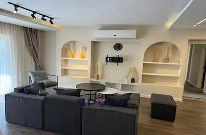 Apartment - 3 Bedrooms - 3 Bathrooms for rent in Mountain View iCity - 5th Settlement Compounds - The 5th Settlement - New Cairo City - Cairo