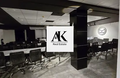 مساحات مكتبية - استوديو - 2 حمامات للايجار في شارع مجمع البنوك - شارع التسعين الجنوبي - التجمع الخامس - مدينة القاهرة الجديدة - القاهرة