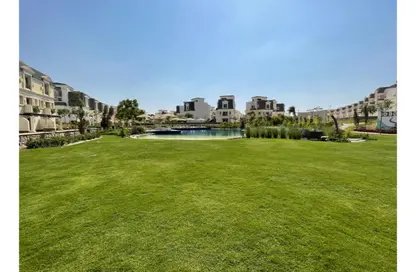 أي فيلا - 4 غرف نوم - 3 حمامات للبيع في ماونتن فيو تشيل اوت بارك - التوسعات الشمالية - مدينة 6 أكتوبر - الجيزة