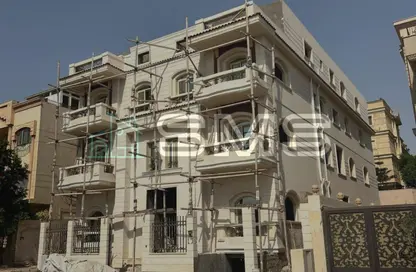 شقة - 3 غرف نوم - 3 حمامات للبيع في غرب الجولف - كمبوندات القطامية - القطامية - مدينة القاهرة الجديدة - القاهرة