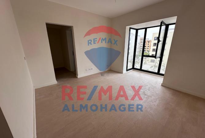 8409611 - Property Image 2