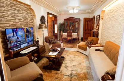 Apartment - 3 Bedrooms - 1 Bathroom for sale in Sidi Beshr - Hay Awal El Montazah - Alexandria
