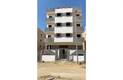 شقة - 3 غرف نوم - 2 حمامات للبيع في الحي 300 - التوسعات الشمالية - مدينة 6 أكتوبر - الجيزة