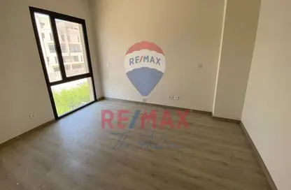 Townhouse - 3 Bedrooms - 3 Bathrooms for sale in Al Burouj Compound - El Shorouk Compounds - Shorouk City - Cairo