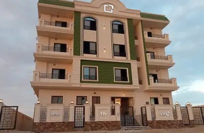 Apartment - 3 Bedrooms - 3 Bathrooms for sale in Bait Alwatan - The 5th Settlement - New Cairo City - Cairo