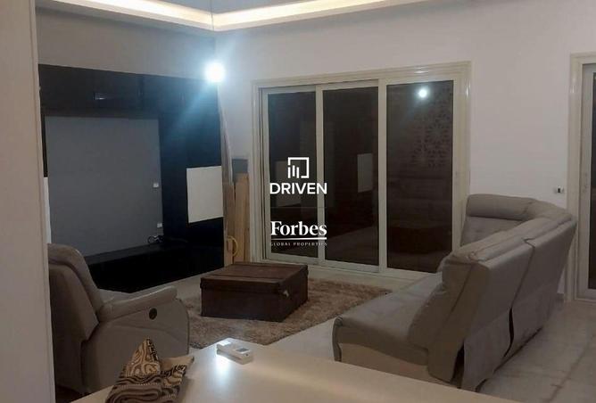 8082351 - Property Image 3