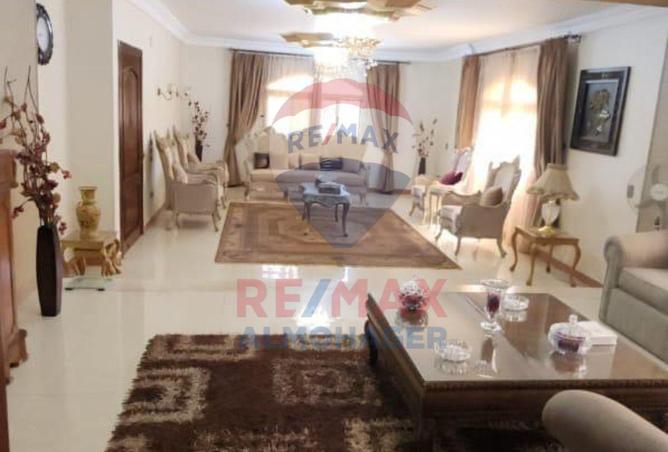8101858 - Property Image 3