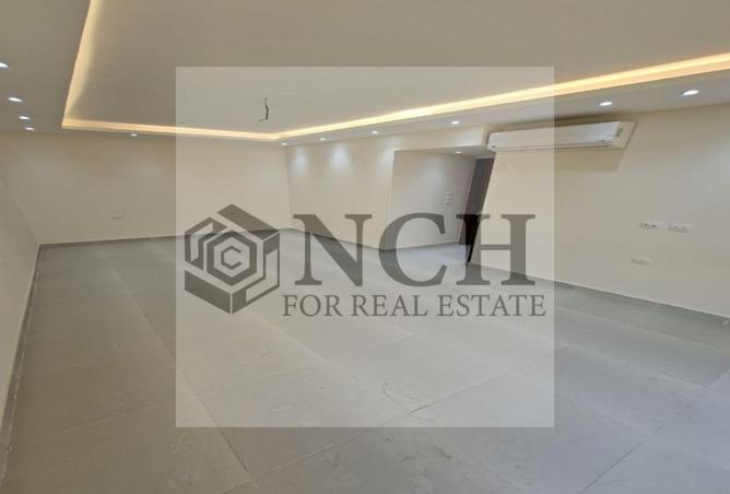 8153870 - Property Image 2
