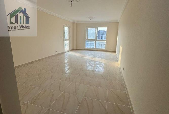 8521567 - Property Image 2