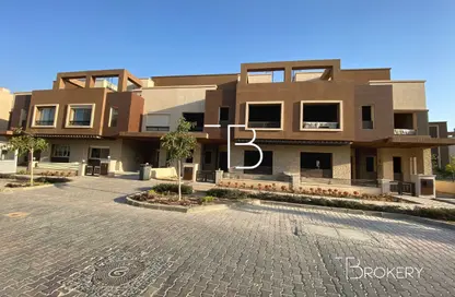 Townhouse - 3 Bedrooms - 4 Bathrooms for sale in New Giza - Cairo Alexandria Desert Road - 6 October City - Giza
