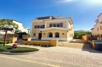 Villa - 5 Bedrooms - 5 Bathrooms for sale in Mivida - 5th Settlement Compounds - The 5th Settlement - New Cairo City - Cairo