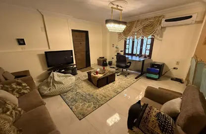 دوبلكس - 3 غرف نوم - 4 حمامات للبيع في الحي الاول - مدينة 6 أكتوبر - الجيزة