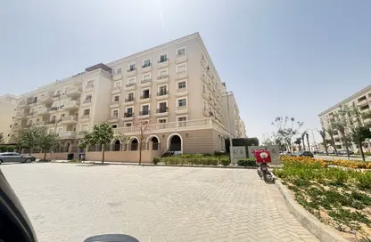 Apartment - 3 Bedrooms - 4 Bathrooms for sale in Hyde Park - 5th Settlement Compounds - The 5th Settlement - New Cairo City - Cairo
