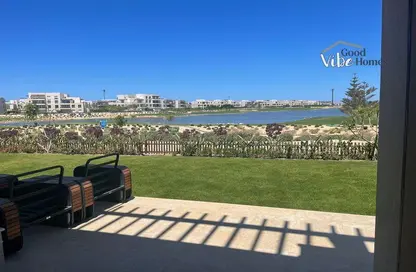 فيلا - 6 غرف نوم - 6 حمامات للبيع في مراسي - سيدي عبد الرحمن - الساحل الشمالي