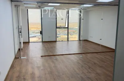 مساحات مكتبية - استوديو - 1 حمام للايجار في هايد بارك - كمبوندات التجمع الخامس - التجمع الخامس - مدينة القاهرة الجديدة - القاهرة