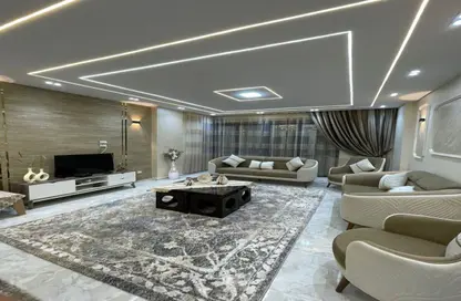 Villa - 3 Bedrooms - 3 Bathrooms for sale in Vye Sodic - New Zayed City - Sheikh Zayed City - Giza