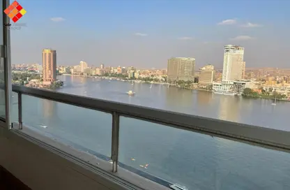 Apartment - 4 Bedrooms - 5 Bathrooms for sale in Nile St. - Dokki - Giza