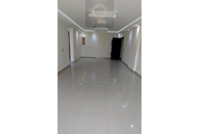 7911392 - صورة العقار 2