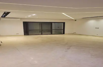 Apartment - 2 Bedrooms - 3 Bathrooms for rent in The Courtyards - Sheikh Zayed Compounds - Sheikh Zayed City - Giza