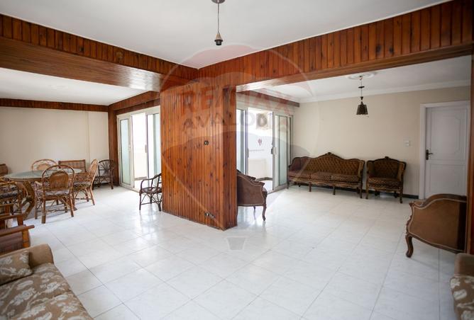 7372450 - Property Image 3
