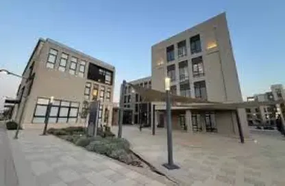 Whole Building - Studio - 5 Bathrooms for sale in District 5 - 5th Settlement Compounds - The 5th Settlement - New Cairo City - Cairo