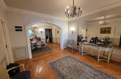 Apartment - 3 Bedrooms - 3 Bathrooms for sale in Zezenia - Hay Sharq - Alexandria