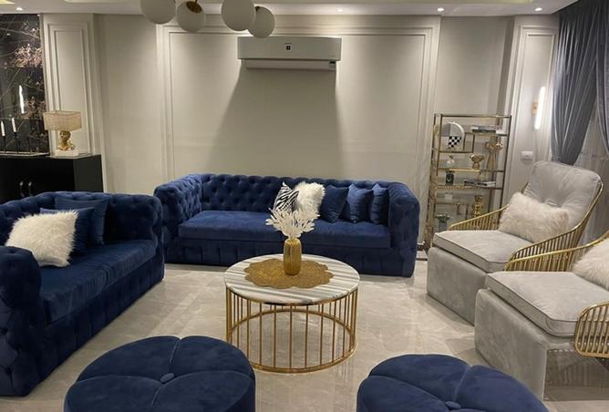8015652 - Property Image 2
