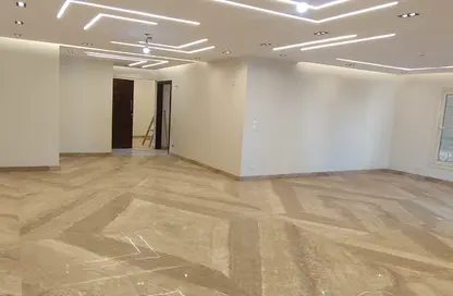 Office Space - Studio - 3 Bathrooms for rent in Makram Ebeid St. - 6th Zone - Nasr City - Cairo