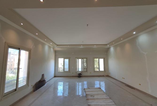 8275789 - Property Image 2