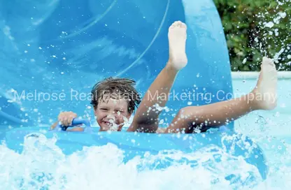 شاليه - غرفة نوم - 1 حمام للبيع في بورتو السخنة - العين السخنة - السويس