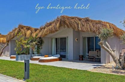 Chalet - 2 Bedrooms - 2 Bathrooms for sale in LYV - Ras Al Hekma - North Coast