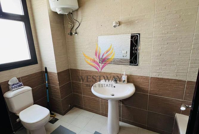 8239612 - Property Image 3