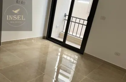 شقة - 3 غرف نوم - 3 حمامات للايجار في مون ريزيدنس - فيفث سكوير - التجمع الخامس - مدينة القاهرة الجديدة - القاهرة