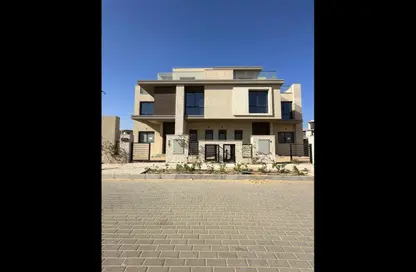 فيلا - 6 غرف نوم - 8 حمامات للبيع في الجريا - كمبوندات الشيخ زايد - الشيخ زايد - الجيزة
