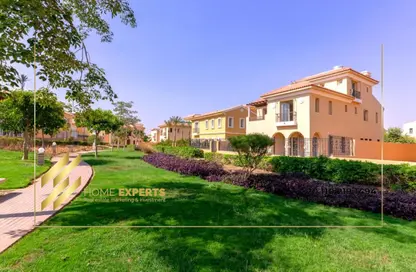 Apartment - Studio - 2 Bathrooms for sale in Hyde Park - 5th Settlement Compounds - The 5th Settlement - New Cairo City - Cairo