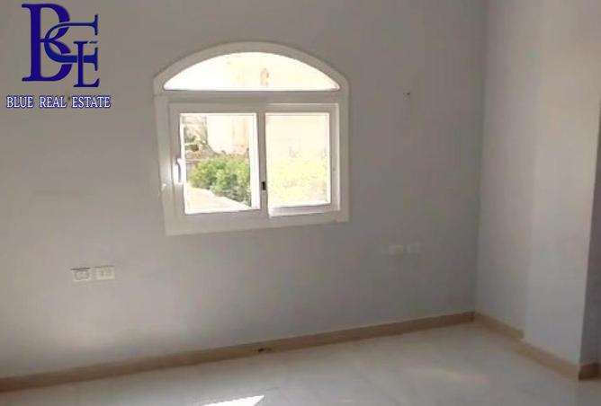 8188988 - Property Image 3