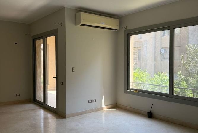 8233411 - Property Image 2