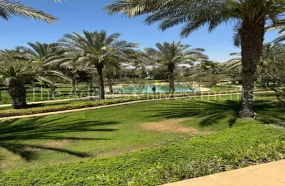 Villa - 4 Bedrooms - 5 Bathrooms for sale in Seasons Residence - Ext North Inves Area - New Cairo City - Cairo