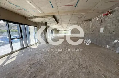 مساحات مكتبية - استوديو - 2 حمامات للبيع في مول هايد بارك بيزنس - شارع التسعين الجنوبي - التجمع الخامس - مدينة القاهرة الجديدة - القاهرة