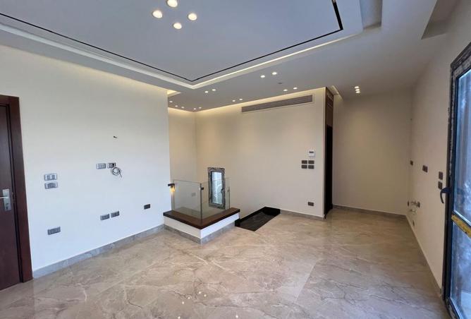 7907946 - Property Image 2