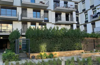 Apartment - 3 Bedrooms - 3 Bathrooms for sale in Westown - Sheikh Zayed Compounds - Sheikh Zayed City - Giza