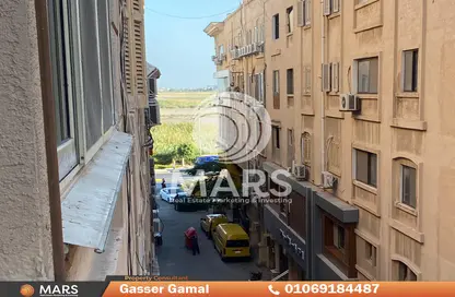 Apartment - 3 Bedrooms - 1 Bathroom for sale in Moharam Bek St. - Moharam Bek - Hay Wasat - Alexandria