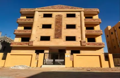 بناية كاملة - استوديو - 8 حمامات للبيع في الحي المتميز - مدينة بدر - القاهرة