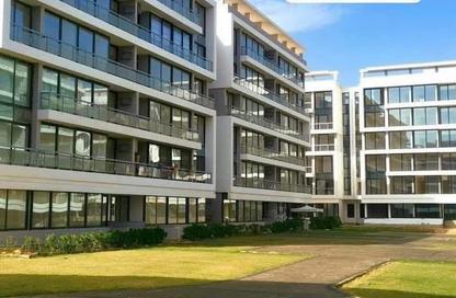 Apartment - 3 Bedrooms - 2 Bathrooms for sale in lakefront - Hadayek October - 6 October City - Giza