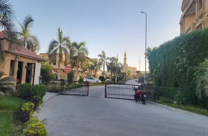 شقة - 3 غرف نوم - 2 حمامات للايجار في لافيدا البستان - محور 26 يوليو - مدينة 6 أكتوبر - الجيزة