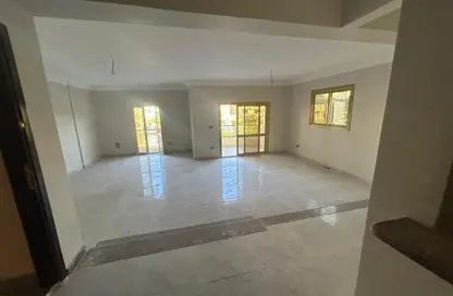 Apartment - 3 Bedrooms - 1 Bathroom for rent in Al Ekhshedy St. - El Banafseg 7 - El Banafseg - New Cairo City - Cairo