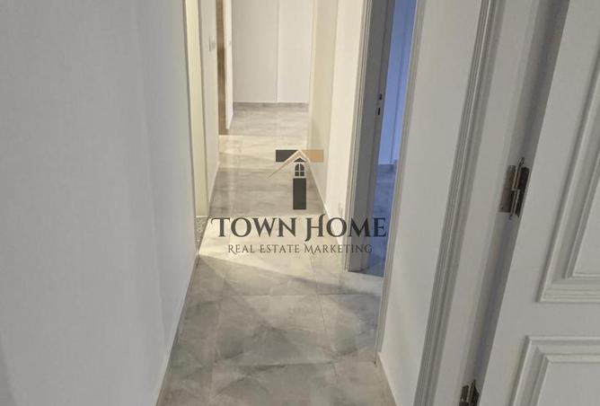 8275676 - Property Image 3