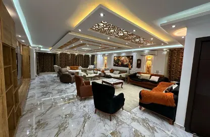 شقة - 3 غرف نوم - 3 حمامات للايجار في شارع لبنان - المهندسين - الجيزة